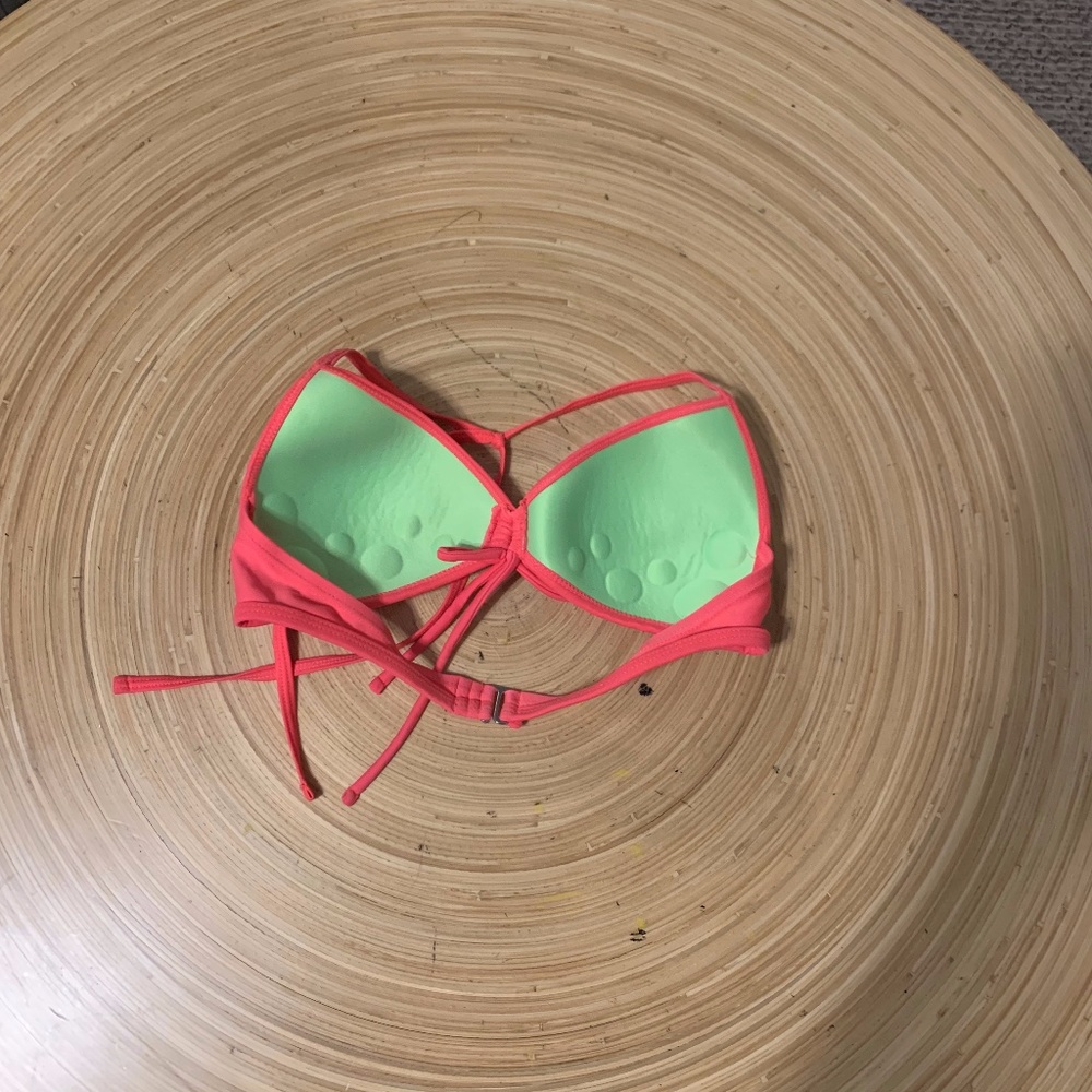pink bikini top - Picture 2 of 2